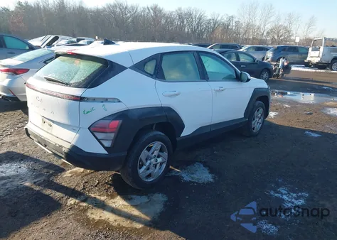 2024 Hyundai Kona Se z USA, uszkodzony, nr VIN KM8HACAB1RU076975